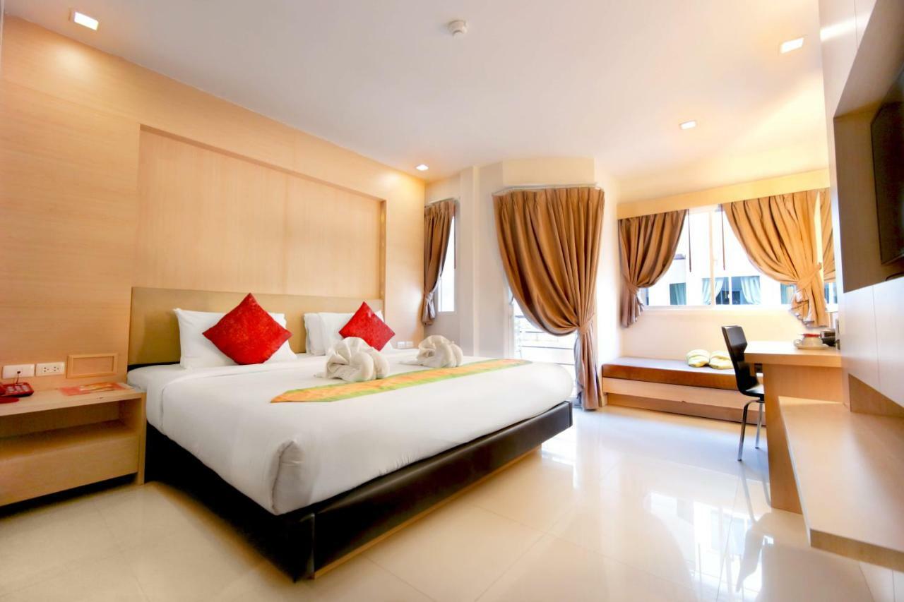 Andatel Grande Patong Phuket Exterior photo